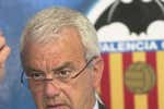 La confesión de Paco Roig que resume los 90': «Quise comprar a un árbitro ante el Bayern, le di tres millones a un agente y a los cinco minutos pitó un penalti en contra»
