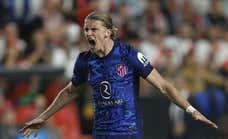 Gallagher rescata un punto y el Atlético se aleja del liderato