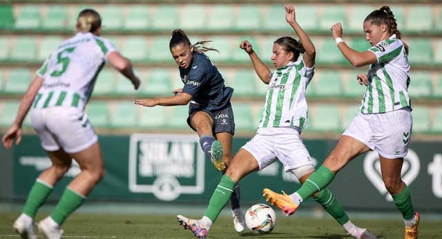 Se vuelve a enquistar el Convenio colectivo del fútbol femenino: los puntos de la discordia