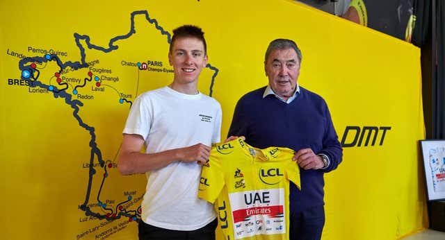 Eddy Merckx se rinde a Tadej Pogacar tras su exhibición en el Mundial y reabre el debate: «No puedo creer lo que hizo, fue sobrehumano»