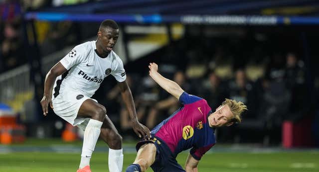 Ovación a Frenkie de Jong en su regreso 163 días después: ‘No me esperaba nada de eso’