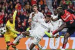 Boniface y Hradecky mantienen el pleno de Xabi Alonso en Champions con sufrimiento