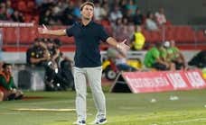 Rubi, a un partido de los 100 en el banquillo de un Almería que no reacciona