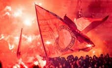 Así son los ultras del Feyenoord que arrasaron Roma y que provocaron que su equipo fuera expulsado de la UEFA