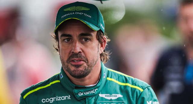 Fernando Alonso se abre: “No elegí ser piloto, admito que fue mi padre, yo disfrutaba más siendo portero de fútbol”