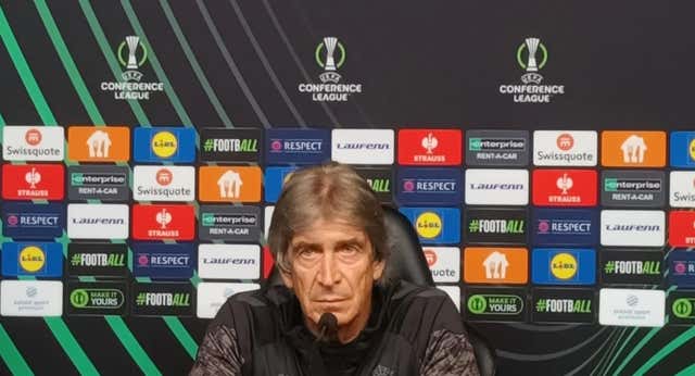 Pellegrini, ante el estreno en la Conference: “Viniera el derbi o el colista haría rotaciones”