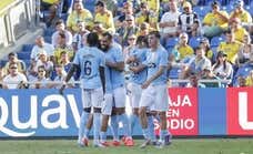 Las Palmas alarga su crisis y no puede ni contra un Celta con dos expulsados