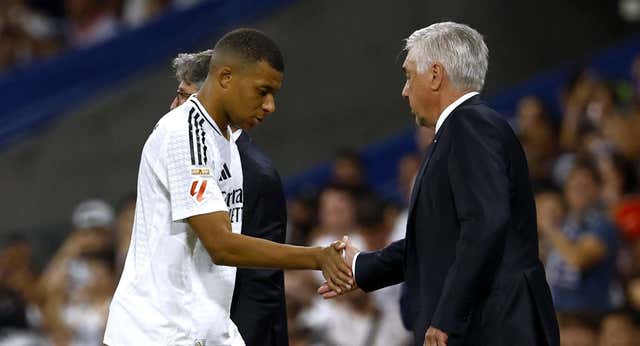 Guti defiende a Mbappé por el documental de Luis Enrique y en Francia lo critican por ‘borrarse’