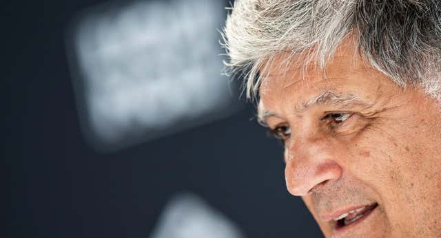 A Toni Nadal le pilló por sorpresa el anuncio de una retirada que llevaba 17 años en el aire: ‘En 2005 tuvimos dudas de hasta dónde sería capaz de llegar’