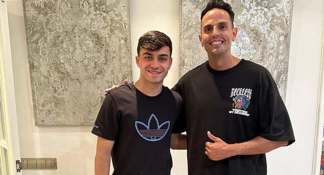 EstoesRuyman, el youtuber que se tatuó a Ansu Fati y que es amigo de Pedri: ‘Dijo que qué mejor sitio para ver ese partido que su casa’