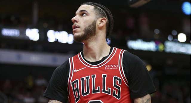 Lonzo Ball vuelve a las canchas después de dos años y medio