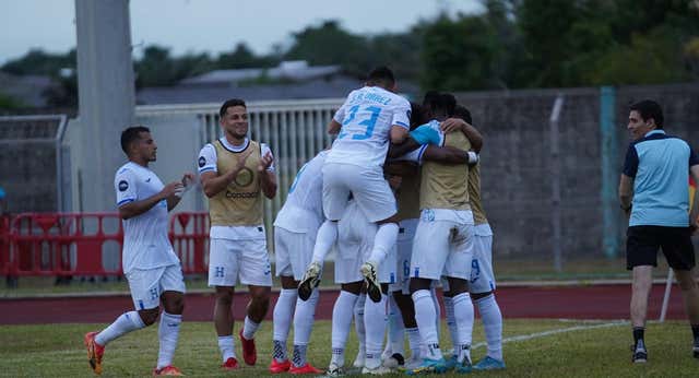 Honduras busca un doble reto ante el líder Jamaica