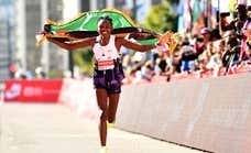 Cuál es el récord del mundo de maratón femenino