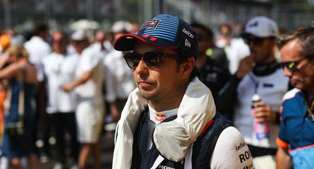 Helmut Marko confía en una remontada de Checo Pérez en el último tramo de la temporada