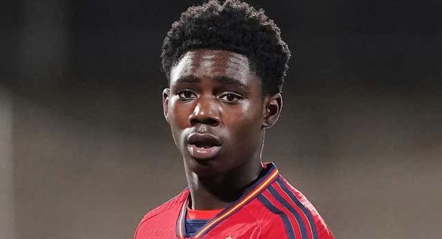 Adama Boiro visibiliza el apoyo del vestuario y el club a Gift tras ser víctima de racismo