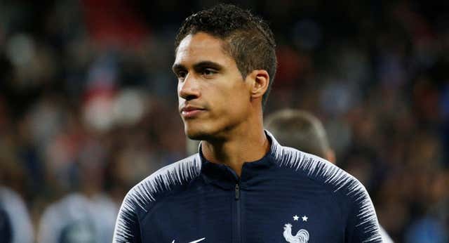 Varane desvela la otra cara del fútbol: «Está diseñado para que el jugador no piense y no vea que le están engañando… He tragado serpientes»