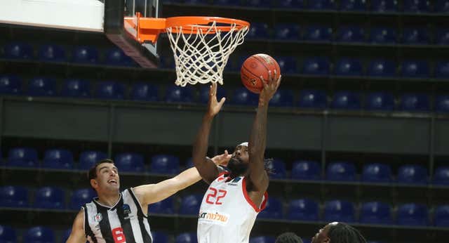 Patrick Beverley, el ex NBA que paga el precio de su fama en Israel con 11 test antidroga: «¡Me tuvieron allí hasta las cuatro de la mañana!»
