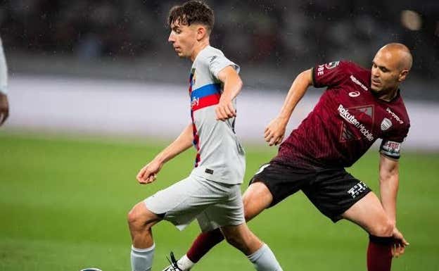 Pau Prim jugó un amistoso con el primer equipo ante el Vissel Kobe de Iniesta en junio de 2023.  @FCBarcelona_es