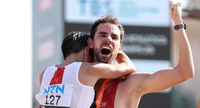 Álvaro Martín se guardó una conversación pendiente tras ganar el oro en París: «María, lo siento, te quiero muchísimo, pero tienes que respetarme»
