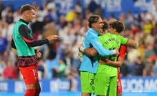 Luis Suárez firma la resurrección del Almería