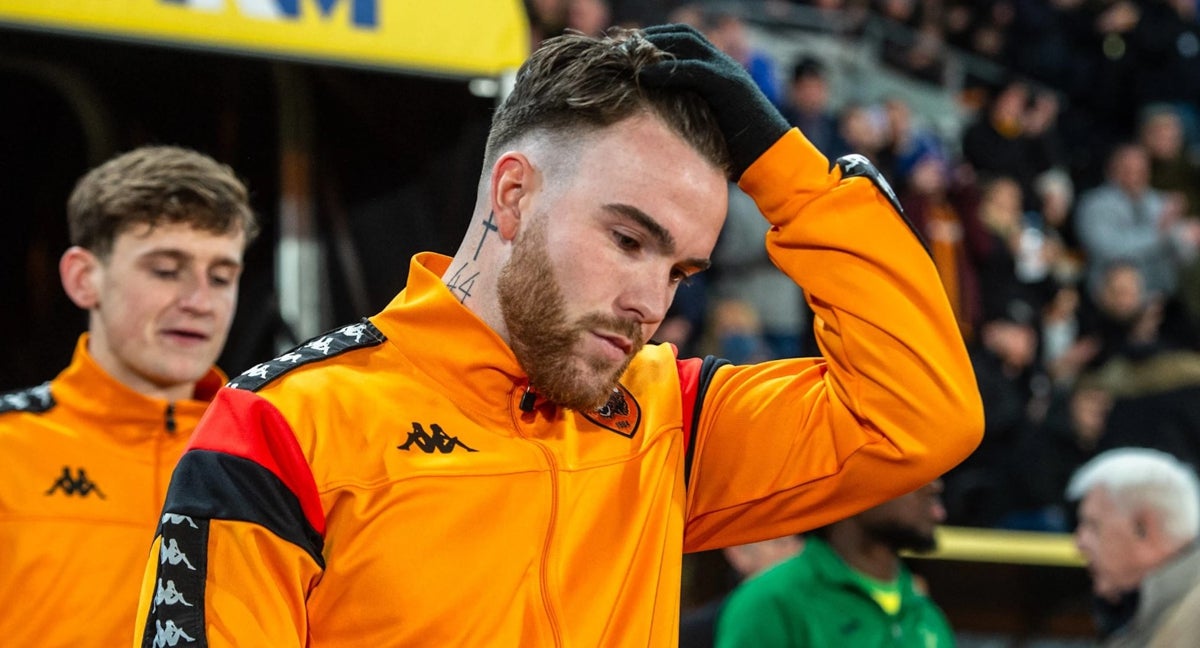 Aaron Connolly ha confesado sus problemas con el alcohol.