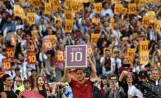 Totti no descarta volver a calzarse las botas: «Sería difícil, pero nunca digas nunca»