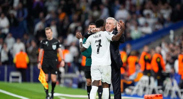 A Ancelotti se le acaban los calificativos con Vinicius: “Es raro ver a un jugador que haga una segunda parte como la suya”