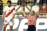 Los días de 2001 en los que un Rayo-Alavés fue un cuarto de final europeo: «Fue una derrota dura»