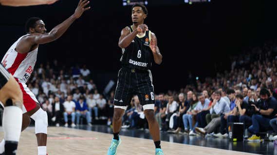 Théo Maledon, con el ASVEL, durante el partido de Euroliga ante Baskonia. /GETTY IMAGES