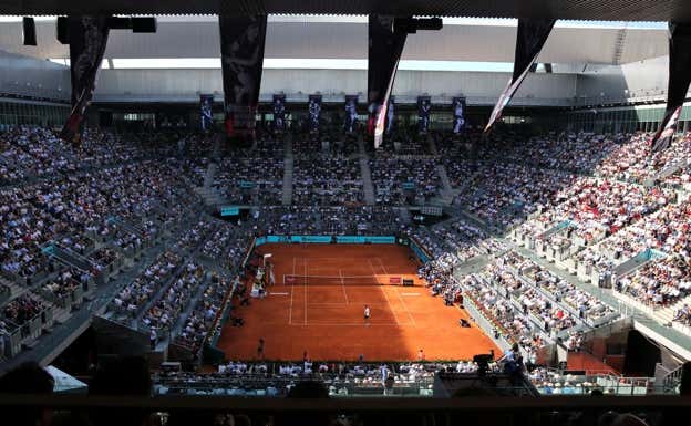 El estadio Manolo Santana, el más grande de la Caja Mágica.  REUTERS/Isabel Infantes