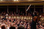 Carolina Marín recibe el Premio Princesa de Asturias con la mayor ovación y en un mar de lágrimas de su madre