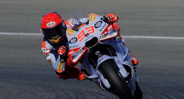 Marc Márquez sigue de dulce en el estreno de Tailandia: primero… con récord incluido