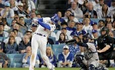 El duelo del siglo en EE.UU. empieza con un batazo para la historia para adelantar a Los Angeles Dodgers