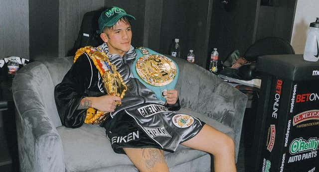 Jesse Rodríguez, el boxeador del pasado nacido en el siglo XXI