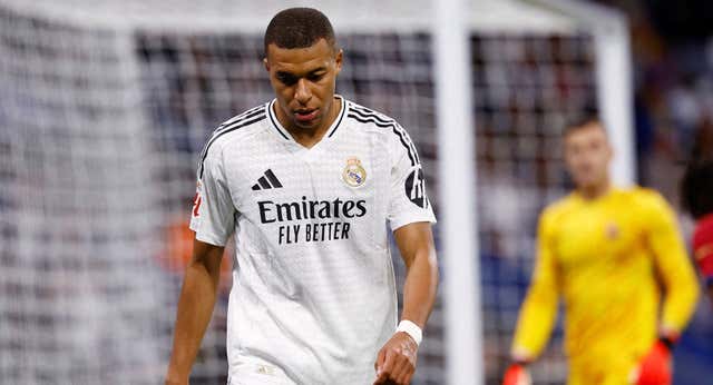 El extraño runrún que rodea a Mbappé y llevó al Bernabéu a desesperarse con él