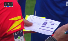 Una 'hoja de reclamaciones' desata la polémica en un partido de liga francesa