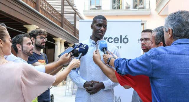Sitapha Savané anuncia medidas legales contra quienes le relacionan con varios casos de supuestos abusos sexuales