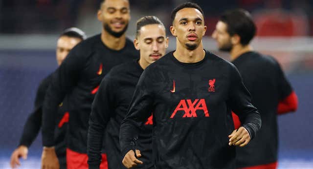 Jaime Carragher desvela el runrún que crece en Liverpool: “Creo que Alexander-Arnold se irá al Real Madrid”