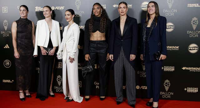Explicando el poderío del fútbol femenino español tras su última noche dorada… y sus peligros: «El resto se están dando cuenta»