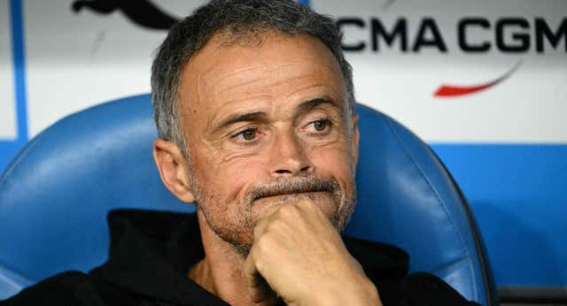 Luis Enrique condena los cánticos homófobos, pero critica a la Ligue 1: “Solo hay sanciones contra el PSG”