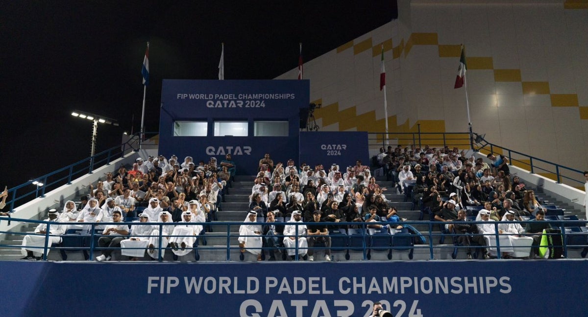 Gradas llenas en el Mundial de Pádel de Catar 2024.