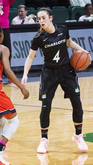 Raventós durante su etapa en EE. UU. con las Charlotte 49ers.  IG/LAIA RAVENTÓS