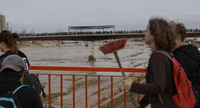 Reviviendo cuatro días terribles por la DANA: «Nos frieron a alarmas hasta las doce de la noche, pero cuando sonó la primera ya estábamos atrapados»