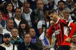 Morata silencia los pitos del Bernabéu ante su víctima favorita y con una celebración... “para un amigo”