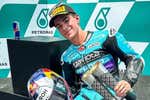 Dos récords más para el niño Alonso en el triste GP de Malasia para su equipo