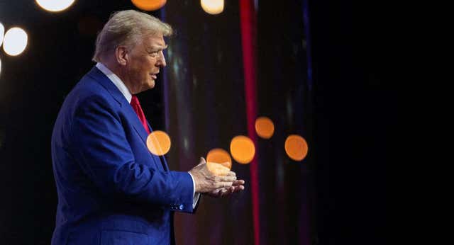 La victoria electoral de Donald Trump abre una vía de paz en la guerra del golf mundial