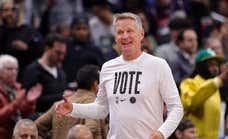 Steve Kerr se revuelve contra la victoria de Trump: “La última vez, todos esos inmigrantes ilegales votaron seis veces, fue una desgracia”