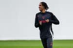 Leny Yoro vuelve a los entrenamientos con el Manchester United y se presentará en sociedad ante Rúben Amorim: “Estará con nosotros lo antes posible”
