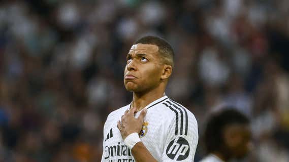 Mbappé, durante el partido ante Osasuna. /EFE