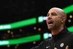 Jordi Fernández se empeña en recuperar al maldito Ben Simmons y mientras gana casi sin querer